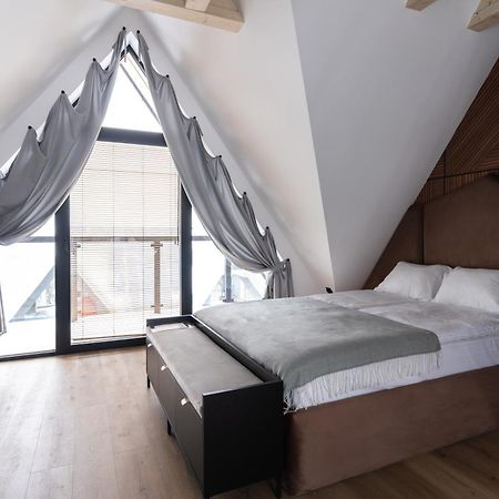 Alpina Residence & Kameralne Spa ブコビナ・タトシャンスカ エクステリア 写真