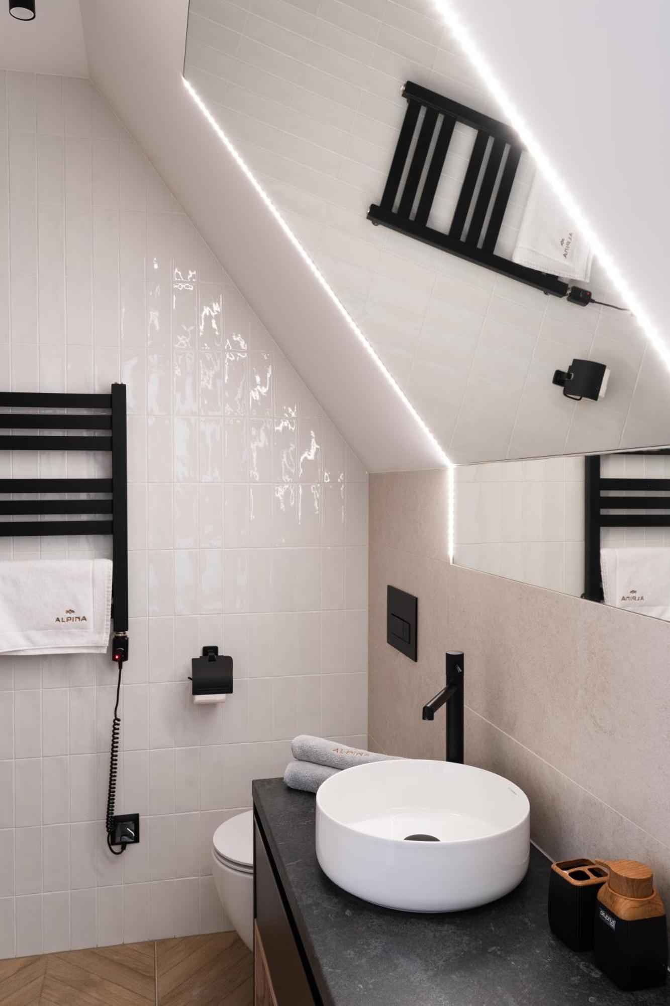 Alpina Residence & Kameralne Spa ブコビナ・タトシャンスカ エクステリア 写真